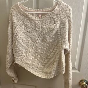 Victoria Secret White Curved Bottom  Sweater - S/P